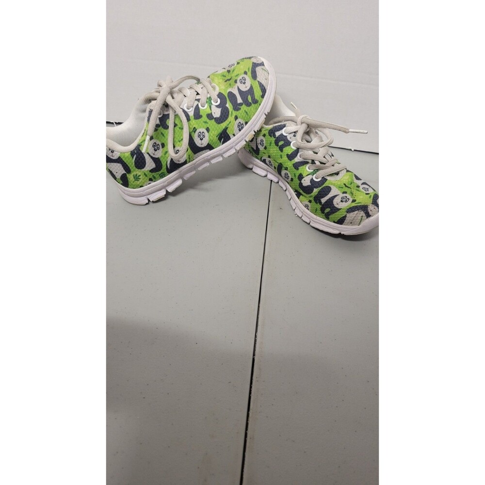"Panda" Youth Size 2Y White Black Green Sneakers
